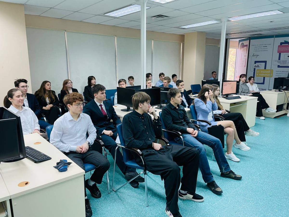 Росатом провел для российских школьников третий «Урок цифры» по квантовой тематике