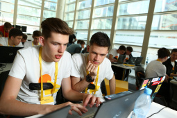 Попал в топ-100: школьник из Нижневартовска вошел в список лучших выпускников «Яндекс.Лицея»