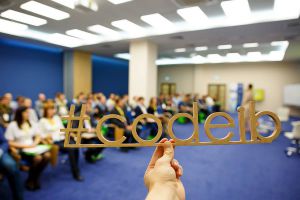 Специалисты Югорского НИИ информационных технологий приняли участие в конференции «Код информационной безопасности»